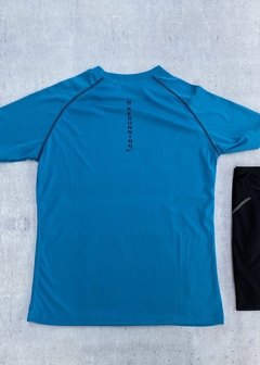 REMERA DEPORTIVA NIKE en internet