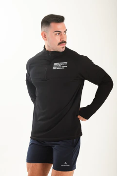 BUZO TRAIL URBAN LUXURY UNISEX en internet