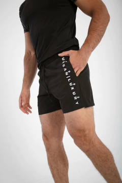 SHORT URBAN LUXURY 1982 - T:S - comprar online