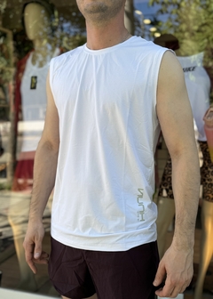 MUSCULOSA I RUN UNISEX LOGO LATERAL - comprar online