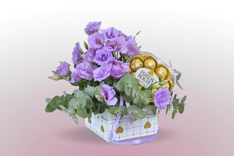 Caja liciantus + bombones rocher