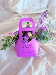 Cartera Floral violeta en internet