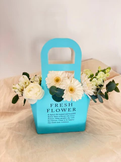 Cartera Floral Celeste - comprar online