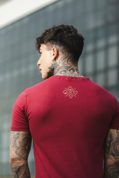 LDY "RED NAIPES" na internet