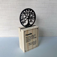 Enfeite Madeira Pinus 15cm - Árvore | Família