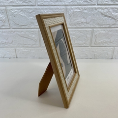 Porta Retrato MDF Trama 19cm - Castanho Claro e Marfim - comprar online