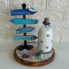 Altar Minha Proteção-Garrafa Olhos Grego e Jardim Zen Teca 22cm - comprar online