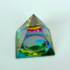 Pirâmide de Cristal 5cm - Yin Yang na internet