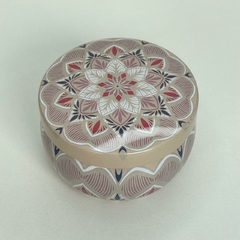 Vela Decorativa na Lata - Mandala Rosa - comprar online