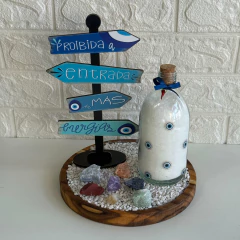 Altar Minha Proteção-Garrafa Olhos Grego e Jardim Zen Teca 22cm na internet