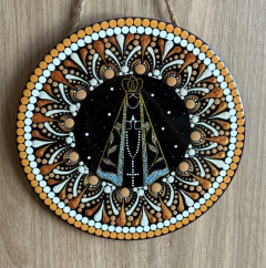Mandala de Parede em Azulejo 16cm - Nossa Senhora Aparecida Preta e Bege - MARA ROCHA DECORAÇÃO
