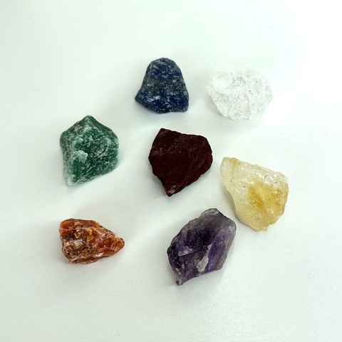 Kit 7 Chakras Pedras Naturais Brutas - Equilíbrio&Meditação - comprar online