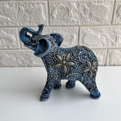 Imagem do Elefante Médio em Resina 17 cm - Flor Azul