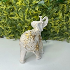 Elefante Médio em Resina 17 cm - Flor Off White
