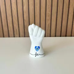 Figa de Porcelana - Olho Grego - Fé - comprar online