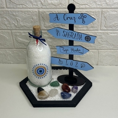 Kit ENERGIA E FÉ (4 Itens) - Jardim Zen Hex Preto, Garrafa Amuleto OG Central, Kit 7 Chakras Rolado, Seta Cruz Sagrada na internet