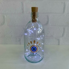 Garrafa de Vidro 500ml com LED - Olhar Protetor - comprar online