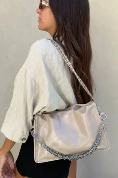 CARTERA BEVERLY CREMA