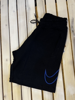 Imagen de Bermuda Nike ‘Metallic’
