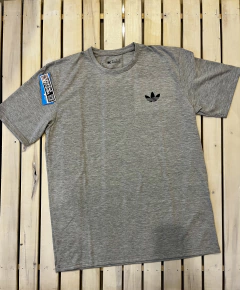 Remera Adidas ‘Basic’ con estampa - Mendoza Urbana