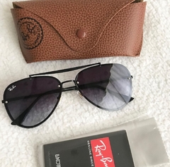 ÓCULOS DE SOL RAY BAN AVIADOR BLAZE PRETO - comprar online