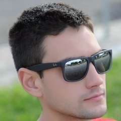 ÓCULOS DE SOL RAY BAN JUSTIN PRATA ESPELHADO