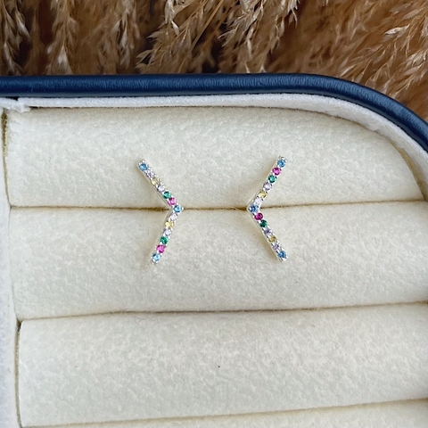 Brinco V Cravejado Colorido Em Prata 925 - comprar online