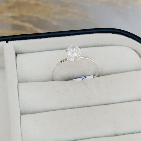 Anel Solitário Ponto de Luz G Em Prata 925