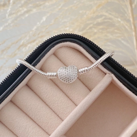 Pulseira Pandor Coração Cravejado Em Prata 925