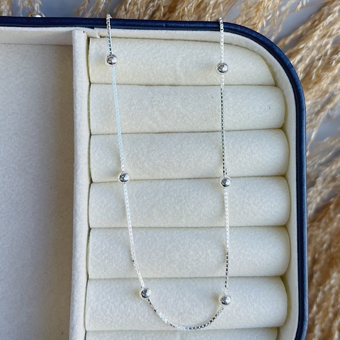Corrente Bolinhas G na Corrente Veneziana 45cm Em Prata 925 - comprar online