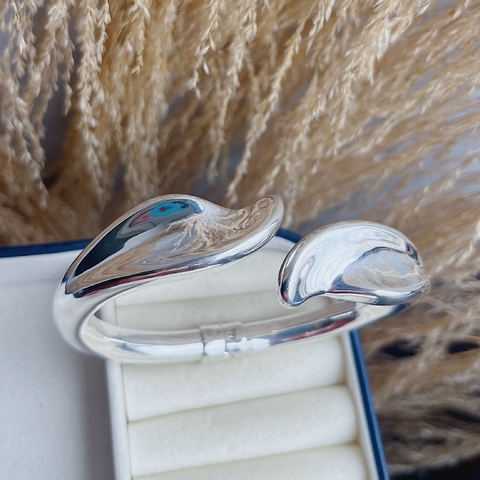 Bracelete Liso Eletroformação 2 Pontas Irregulares Em Prata 925 - comprar online