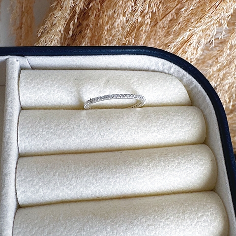 Anel Aparador Fino Todo Cravejado Em Prata 925