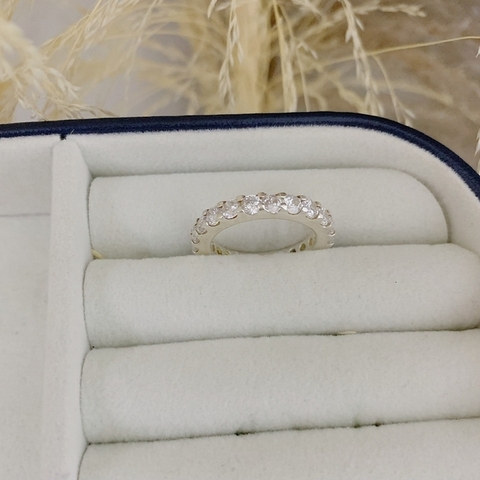 Anel Aparador Todo Cravejado Zircônias em Prata 925 - comprar online