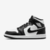 Air Jordan 1 Mid "Panda" Preto
