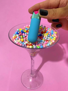 Lino Mini Bullet Recarregável 10 Modos de Vibração 6,5 cm na internet