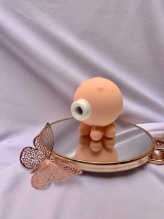 Polvinho Sugador De Clitoris com 9 Modos Recarregável na internet