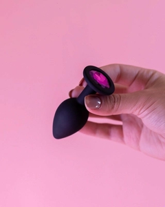 Plug M de Silicone com Pedra de Cristal na internet
