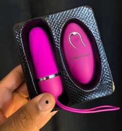 Debby Vibrador Bullet Com Controle Remoto 12 Vibrações