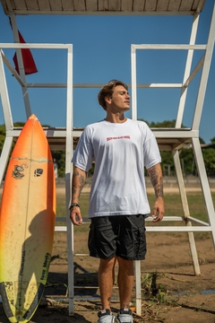 Remera Broken Board en internet