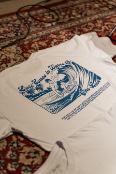Remera One Love en internet