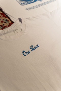 Remera One Love - KINDA
