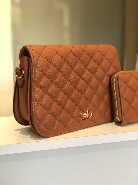 **NOVA** Bolsa abaulada caramelo