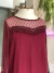 Blusa bordô renda e miçangas - NINA MELANINA Boutique BRECHÓ