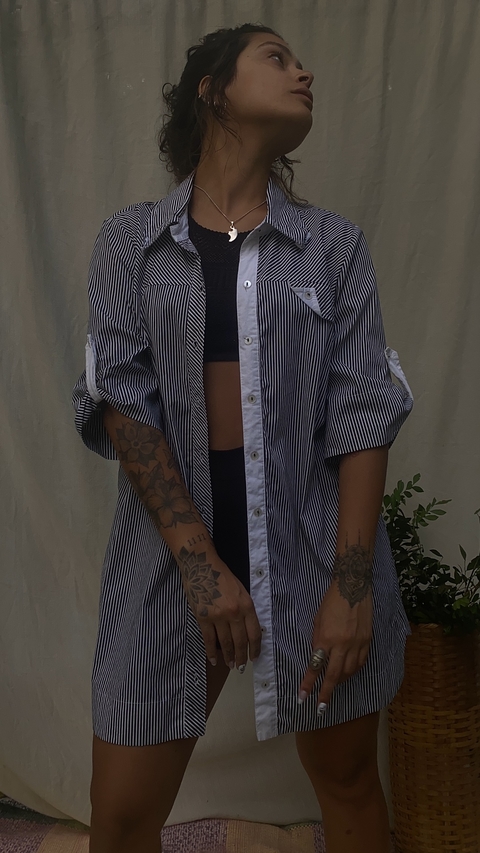 blusa listras pretas