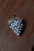 Broche uva perolado