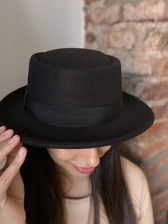 Sombrero - Negro (con falla) (ER7206)