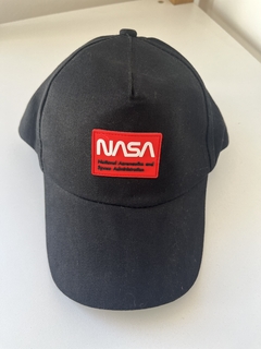 Gorra negra (ER4970)