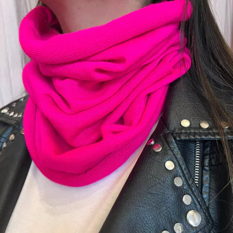 CUELLO LANILLA FUCSIA (ER2324)