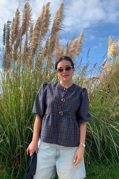 Blusas amor de Primavera - comprar online