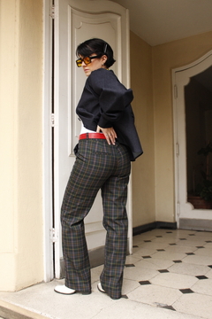 Pantalones sastreros líneas en internet